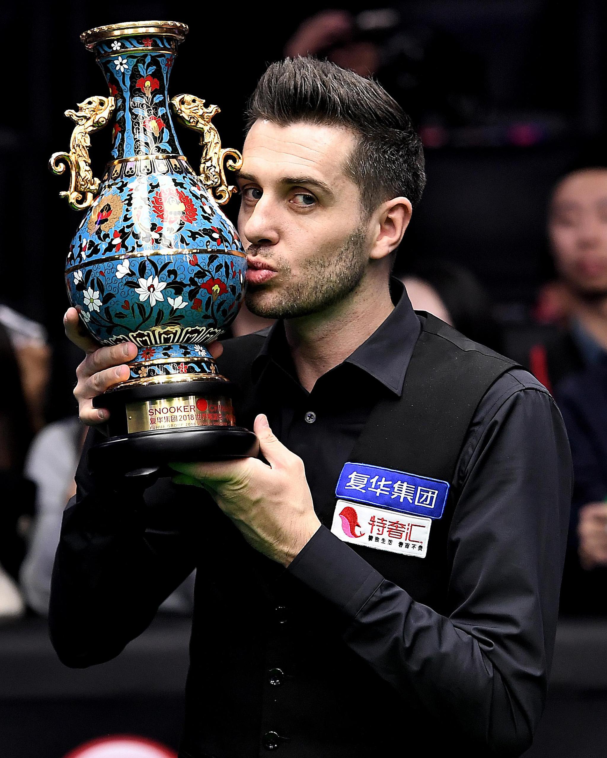 而快船则依 而快船则依