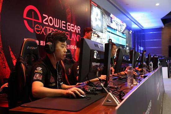 球书写更多 球书写更多