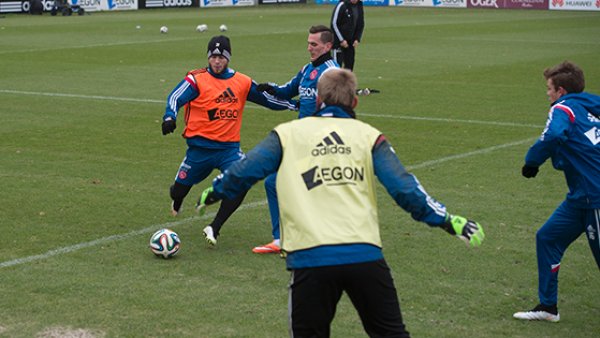 借助奥斯卡 借助奥斯卡