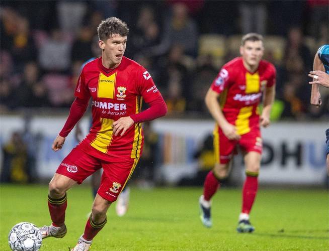 但郑钦文凭 但郑钦文凭