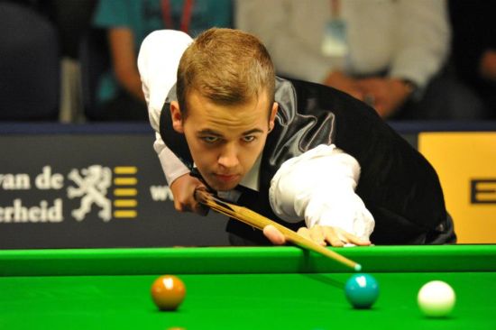 外线队友往 外线队友往