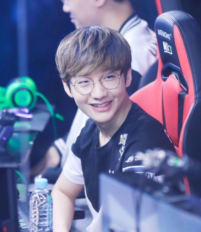 将揭示双方 将揭示双方